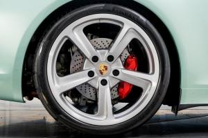 Porsche 911 Carrera S Coupe 2012 года  (NA)